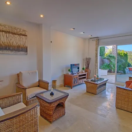 Valley View Villa