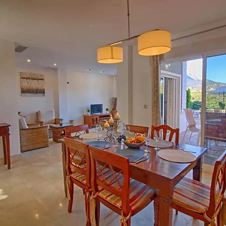 Villa Valley View *